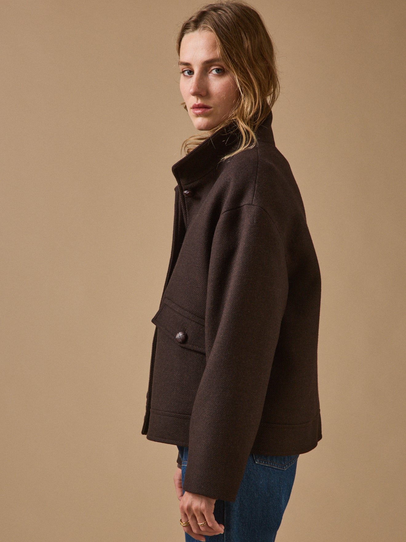 Manteau court lainage uni femme