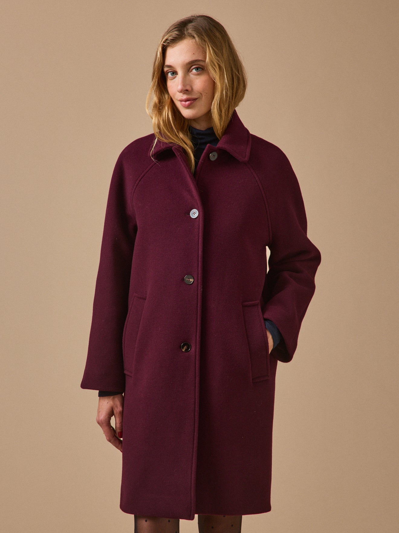 Manteau mi-long lainage uni femme