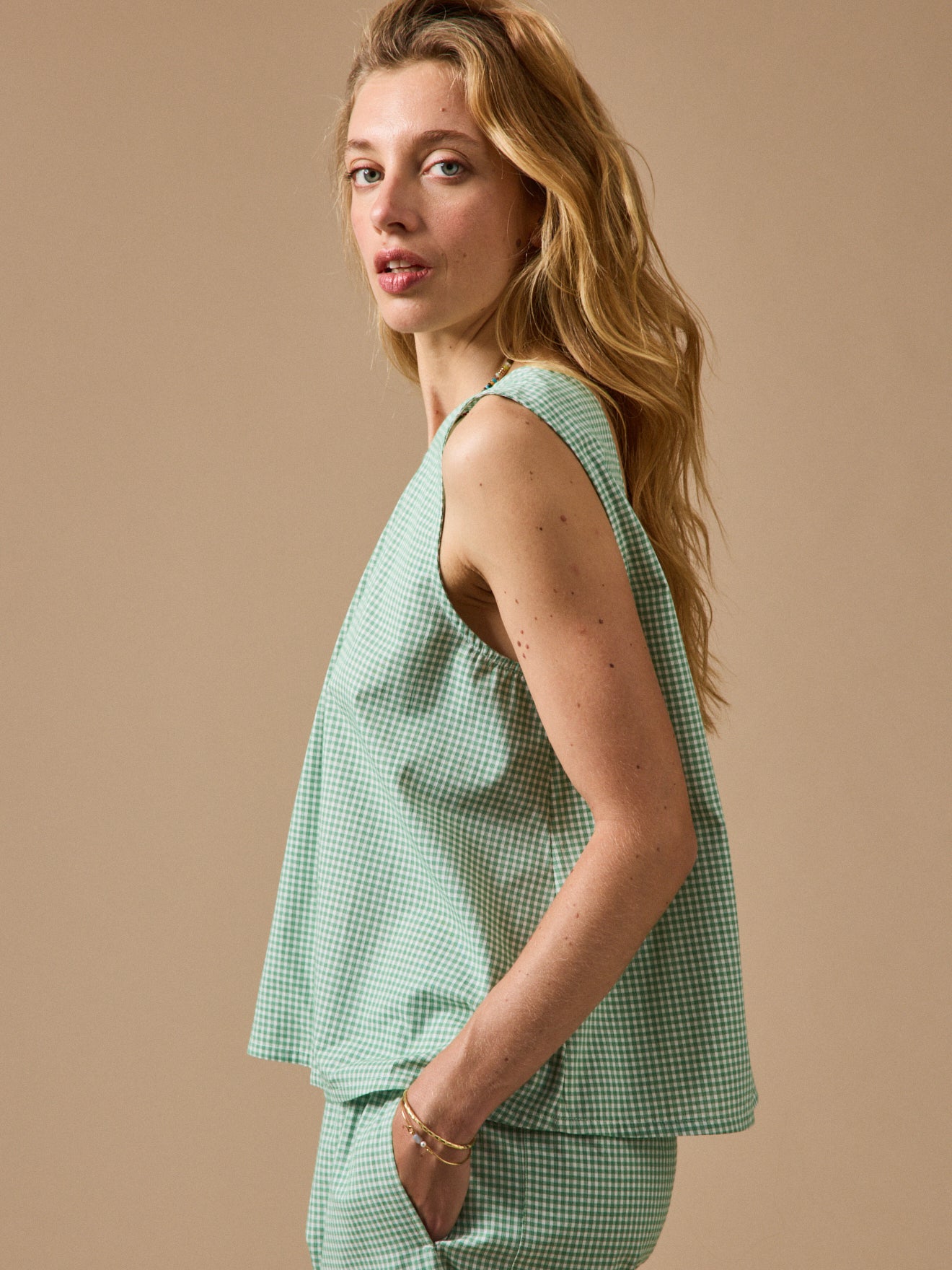 Top sans manches femme mini carreaux
