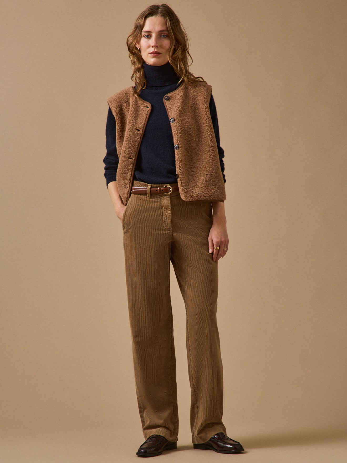 Pantalon chino velours femme Marina