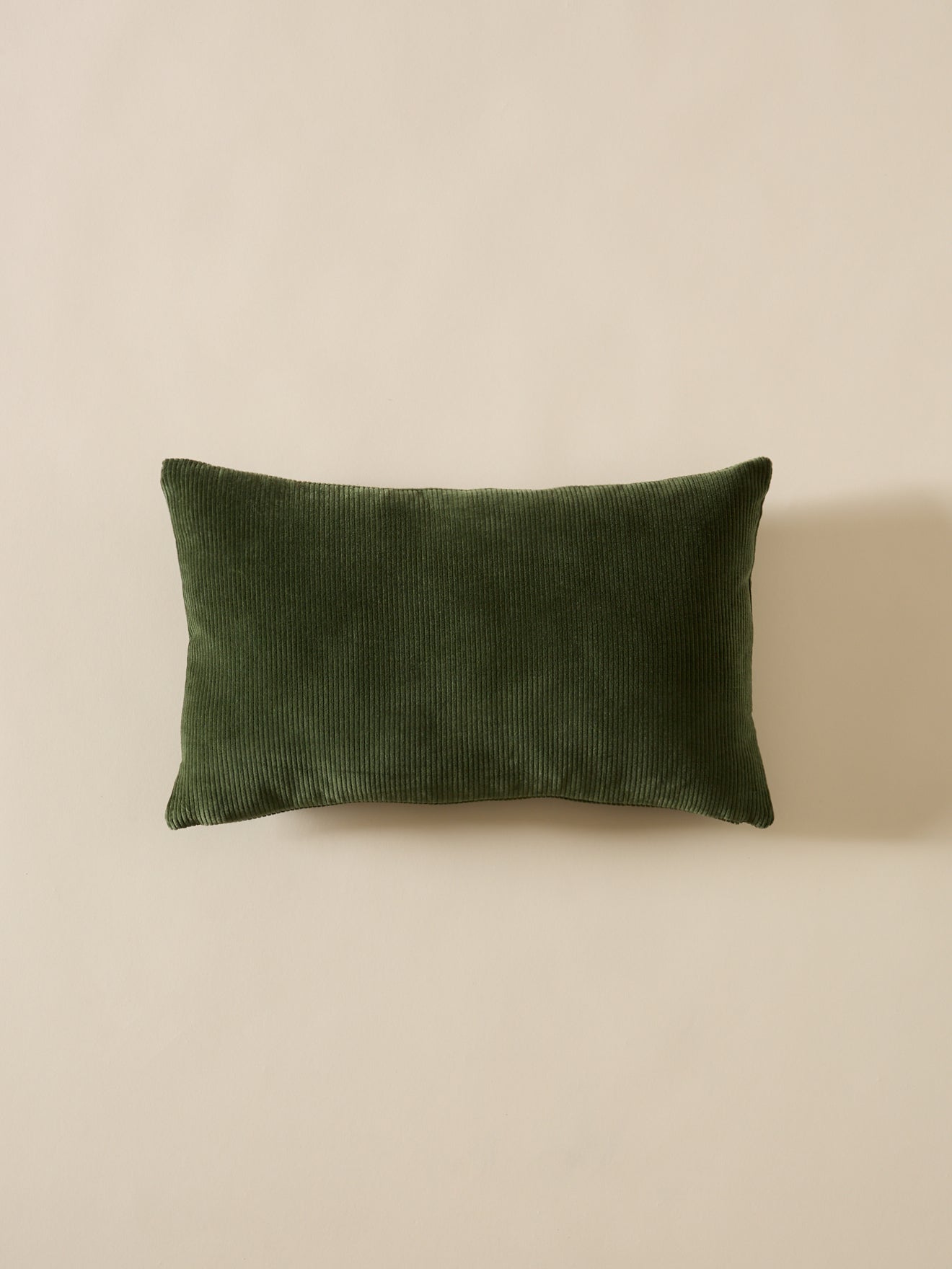 Housse de coussin en velours côtelé