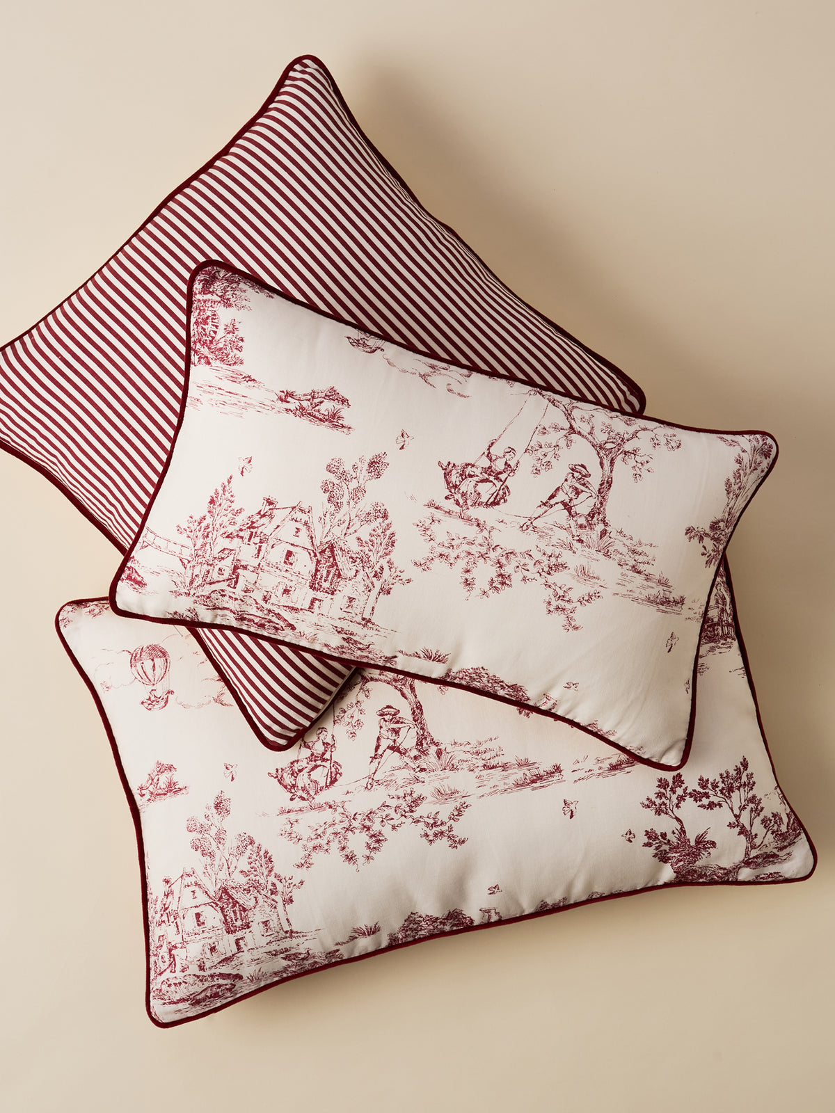Housse de coussin esprit toile de Jouy