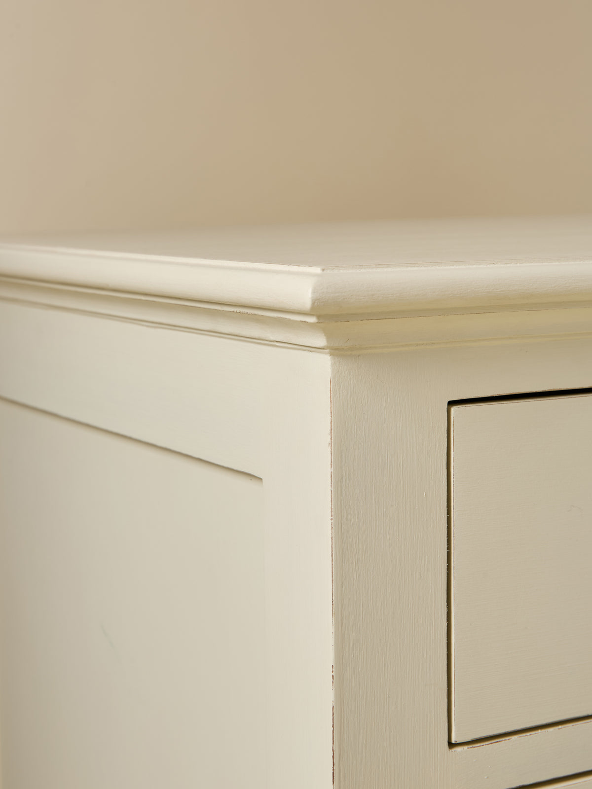 Commode Valentine