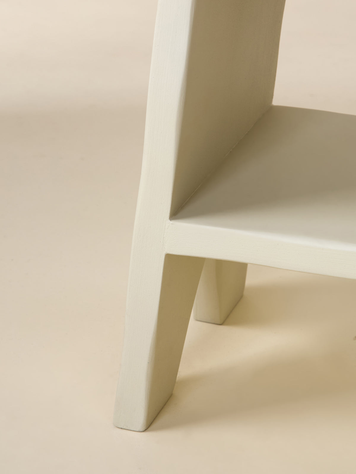 Table Alma