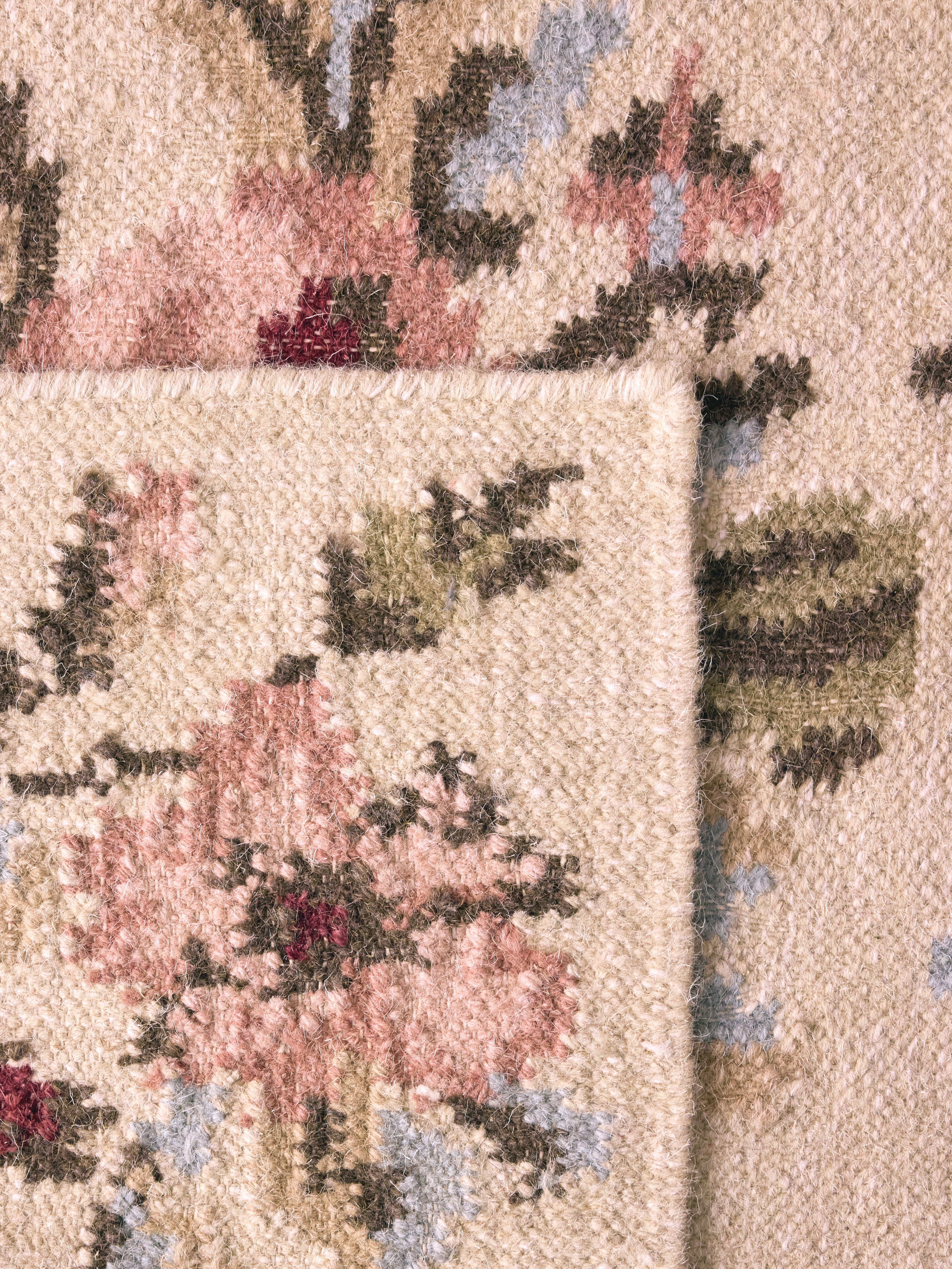Tapis fleuri Romane - Petit modèle