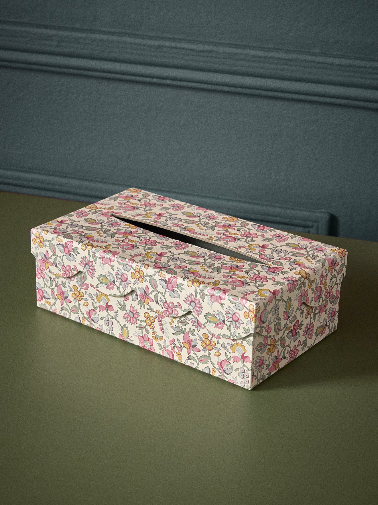 Boîte à mouchoirs en papier imprimé