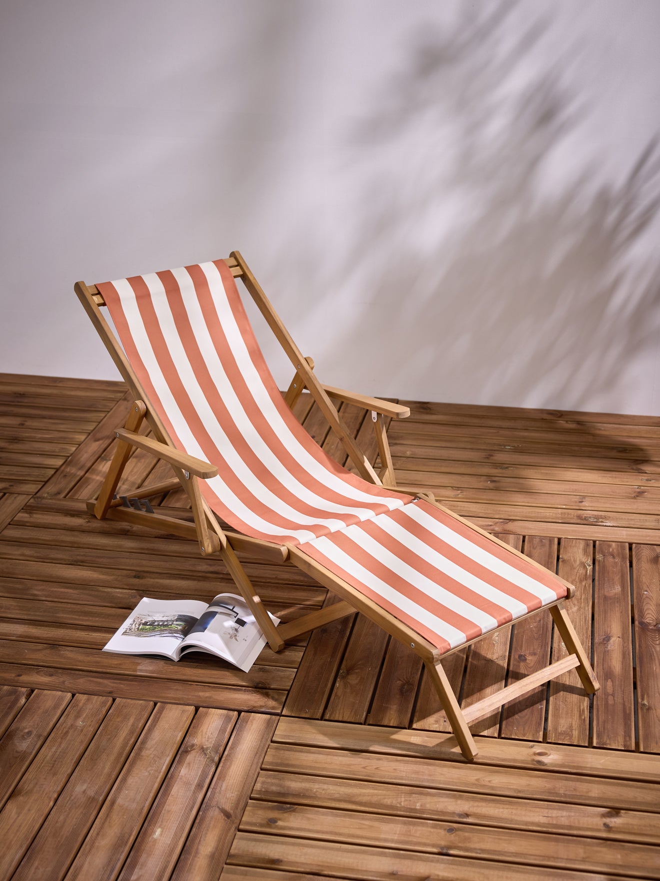 Chilienne adulte accoudoirs et repose-pieds