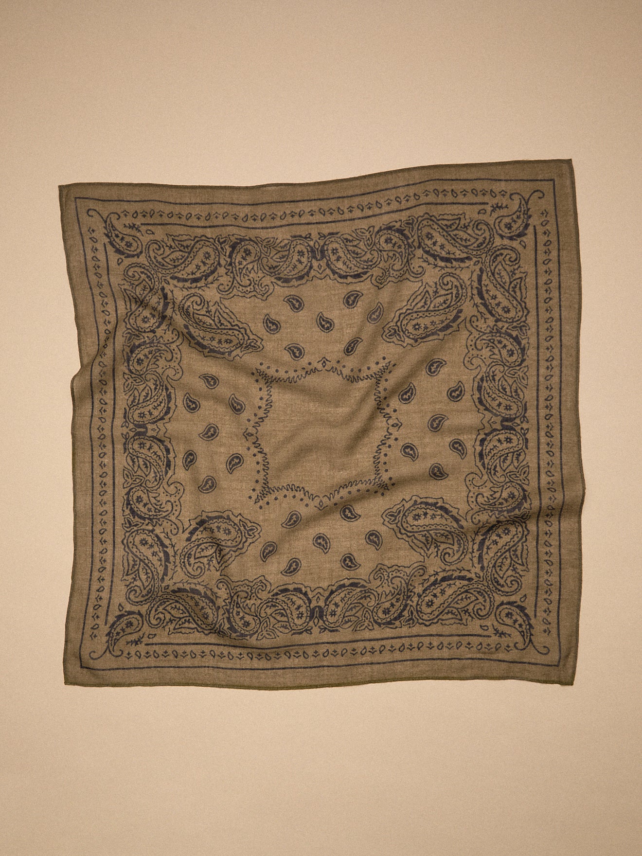 Bandana imprimé en laine unisexe