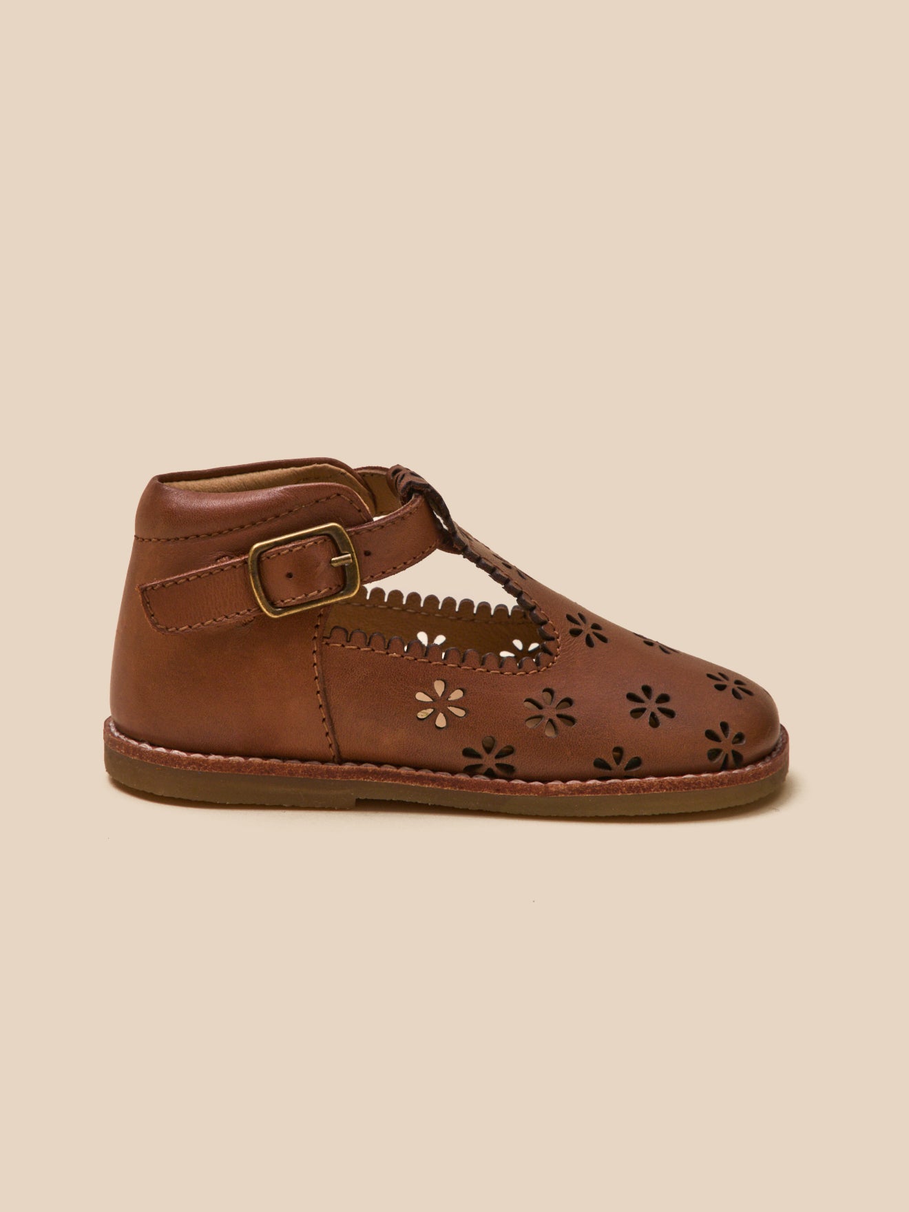 Salomés perforées en cuir Bébé