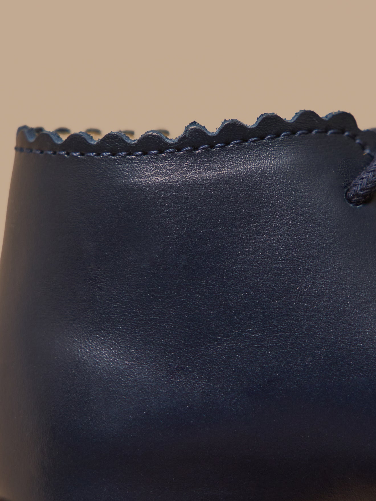 Bottines bout fleuri cuir bébé