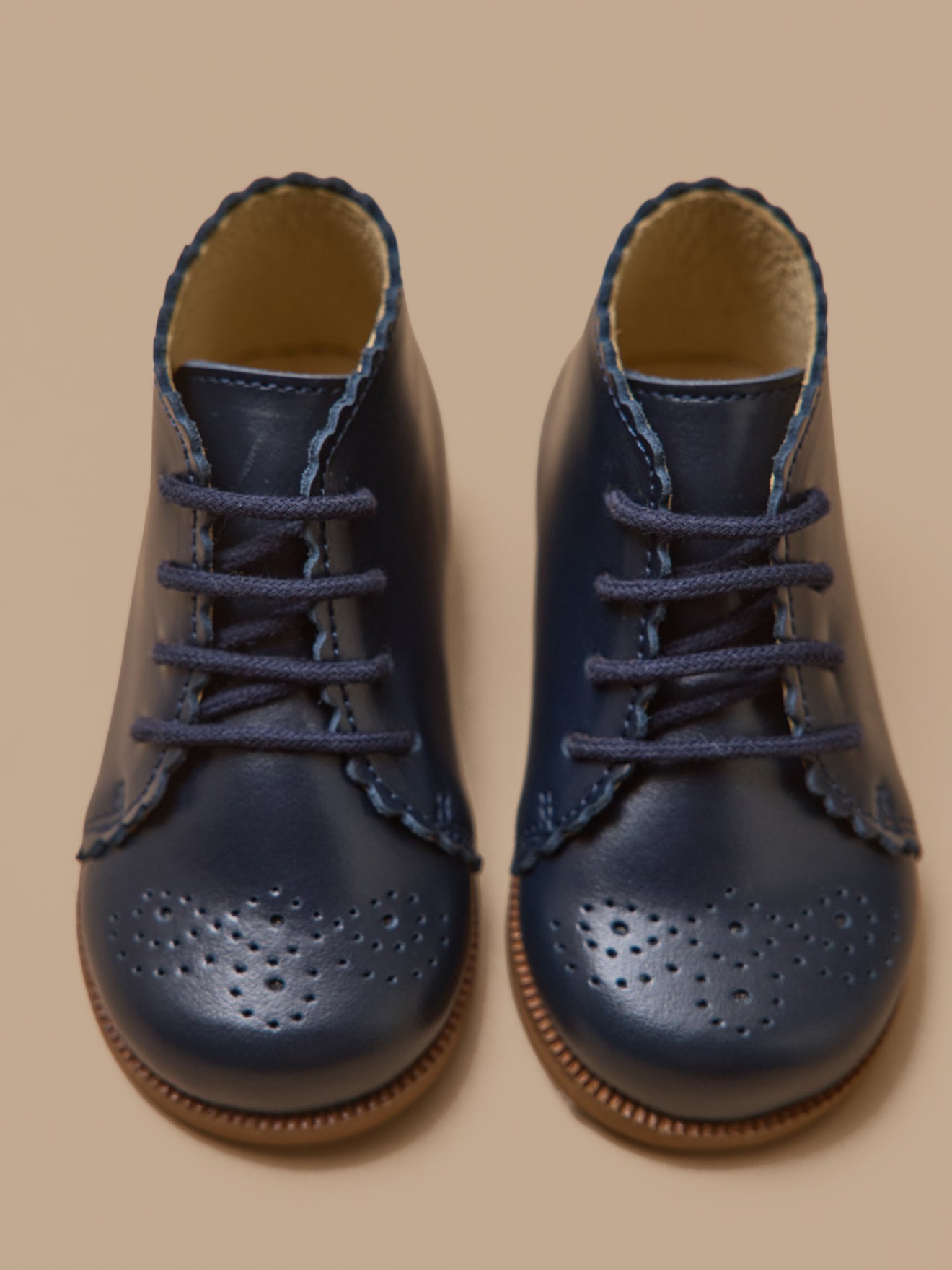 Bottines bout fleuri cuir bébé