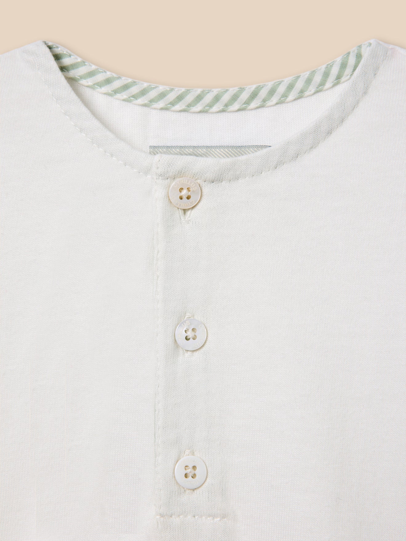 Ensemble T-shirt et bloomer en seersucker