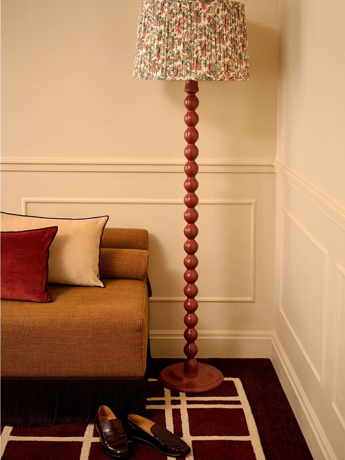 LOOKBOOK_GRAND_HOTEL_lampadaire_fleuri